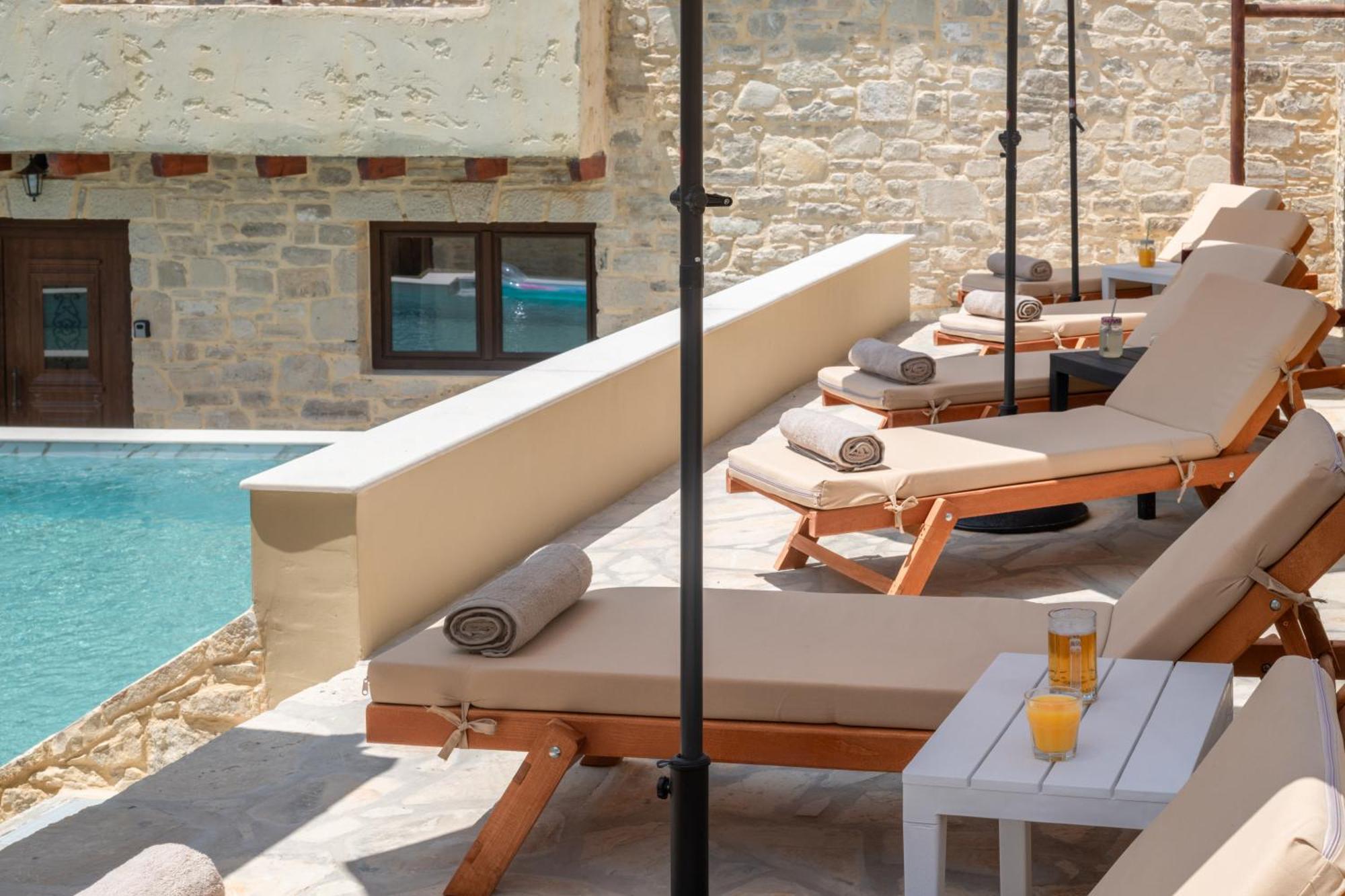 Draganigo Luxury Stone Houses 40 Min From Matala Ano Moulia 외부 사진